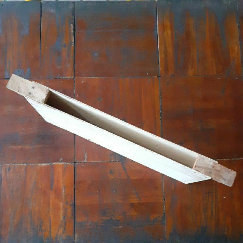 Feeder tempat pakan lebah MELIFERA