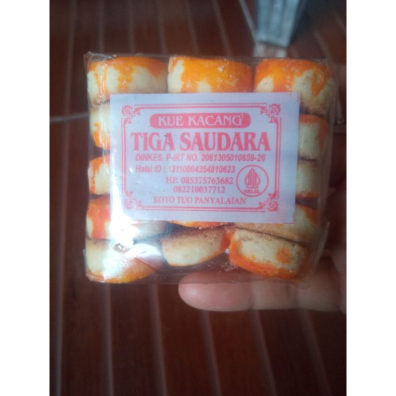 

Kue Kacang by Tiga Saudara