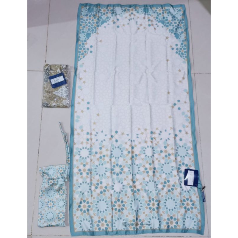 Sajadah Ivan Gunawan Fashion Original Mandjha Bintang2 Biru Muda Kombinasi Putih, Produksi Juga Saja