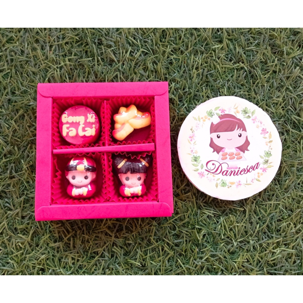 

.IM14-S4A Coklat karakter imlek cny souvenir imlek ( ds bgr )