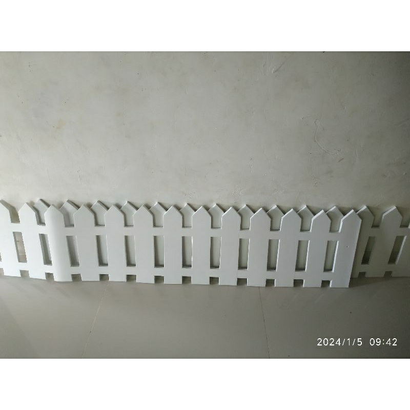 pagar pojok baca/ pagar dekorasi taman / pagar spons