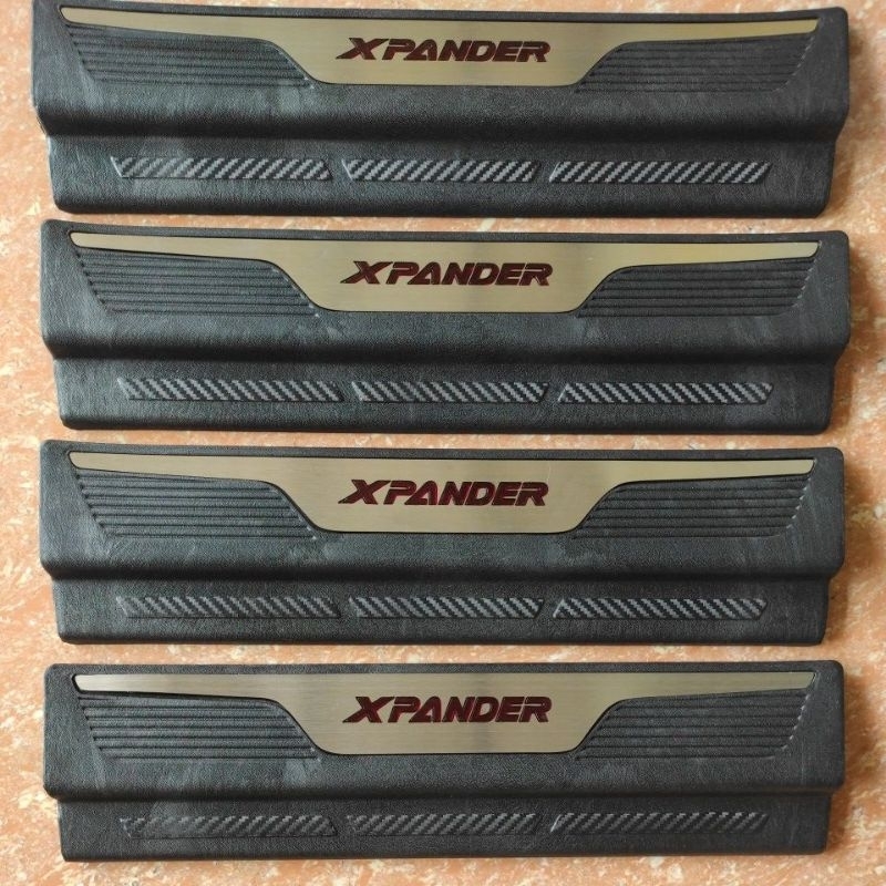 Sillplate sealplate pintu injakan samping mobil Mitsubishi xpander cross ultimate Exceed sport 2018 