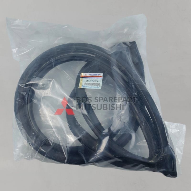KARET KACA DEPAN CANTER FE70 PS110 PS125 ORIGINAL MITSUBISHI | MK435625