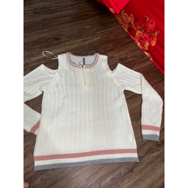 PRELOVED COLORBOX BAJU KNIT SIZE M ATASAN WANITA COLORBOX