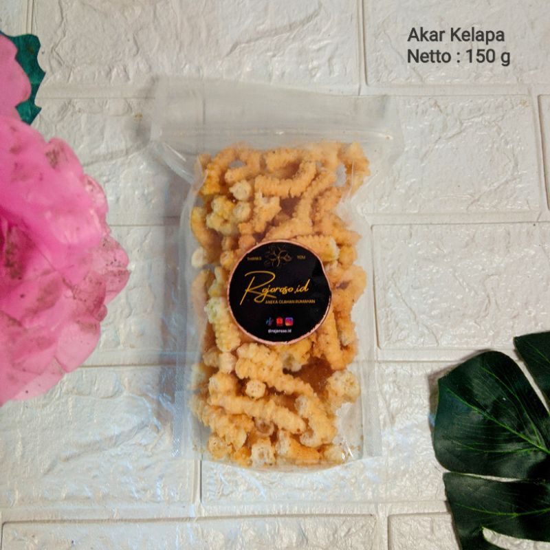 

Kue Akar Kelapa Wijen manis Khas Betawi, Cipiran Gurih Nikmat. 100 g