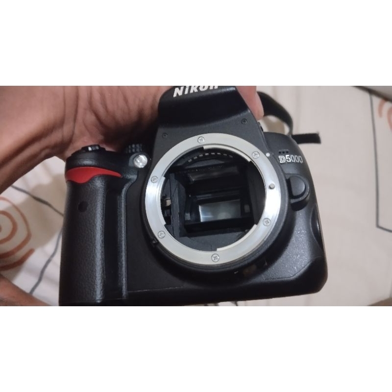 Nikon d5000 Body only