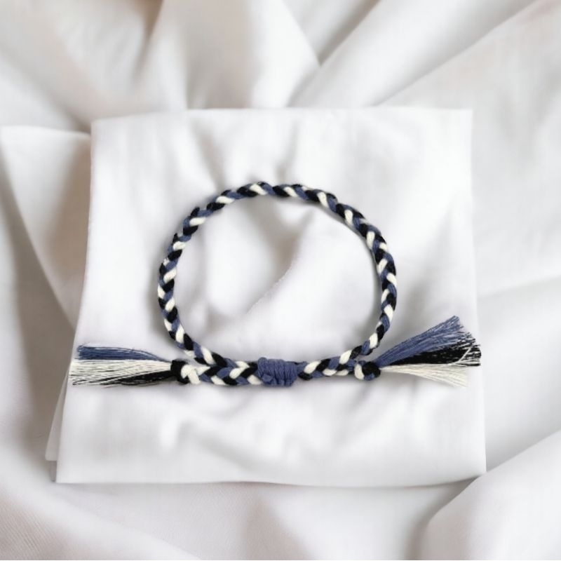 Gelang benang simple etnik aesthetic model kepang lilit 3 warna aksesoris fashion bracelet gelang be