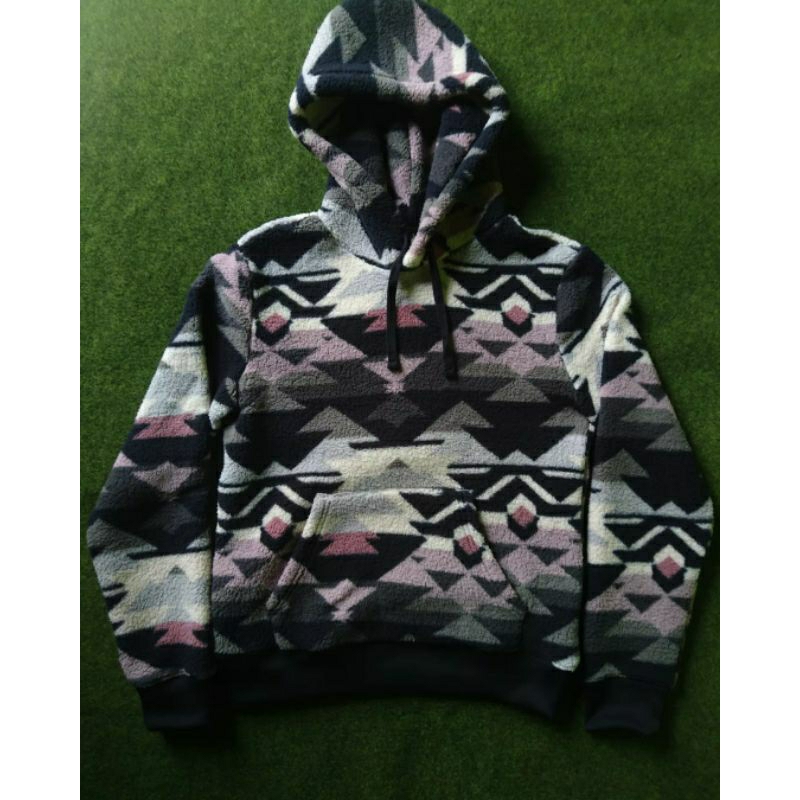 Hoodie Navajo Tebal