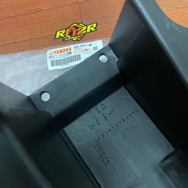 COVER BODY KASAR SPAKBOR BELAKANG FIZR ORIGINAL YGP