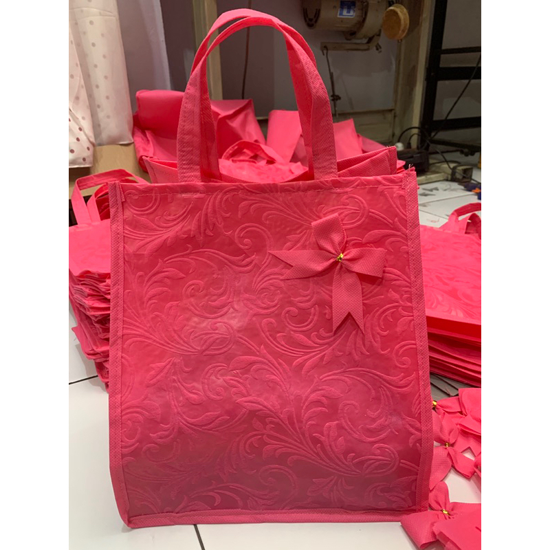 

(10pcs)tas kenduri tas hajatan unik tas hajatan embos grosir ukuran 25x25x30