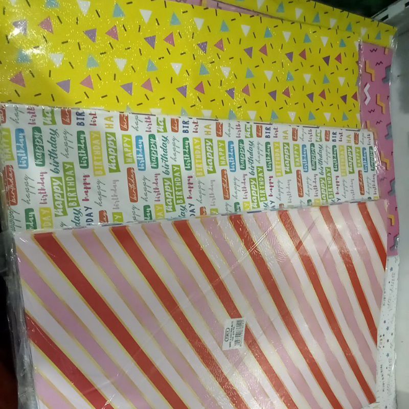 

kertas kado Kiky 70 grm isi 50 pcs