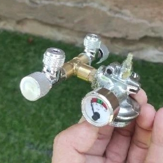 KRAN CO2 DOUBLE WYIN FULL SET REGULATOR APAR 2-9KG