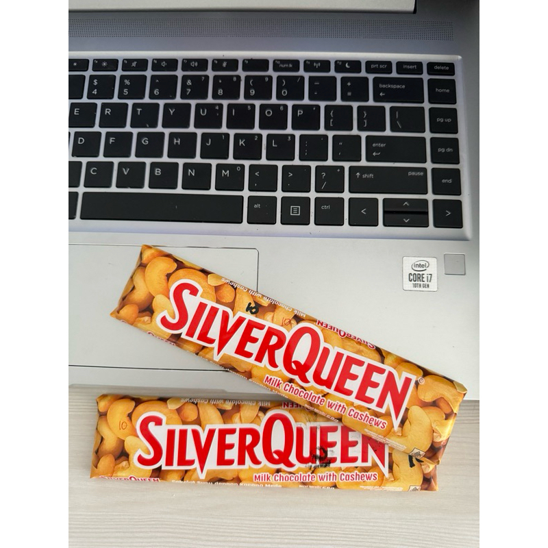 

Silverqueen coklat milk chocolate with cashews 58 gram mede