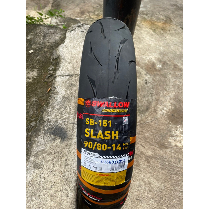 Swallow Slash 90/80-14