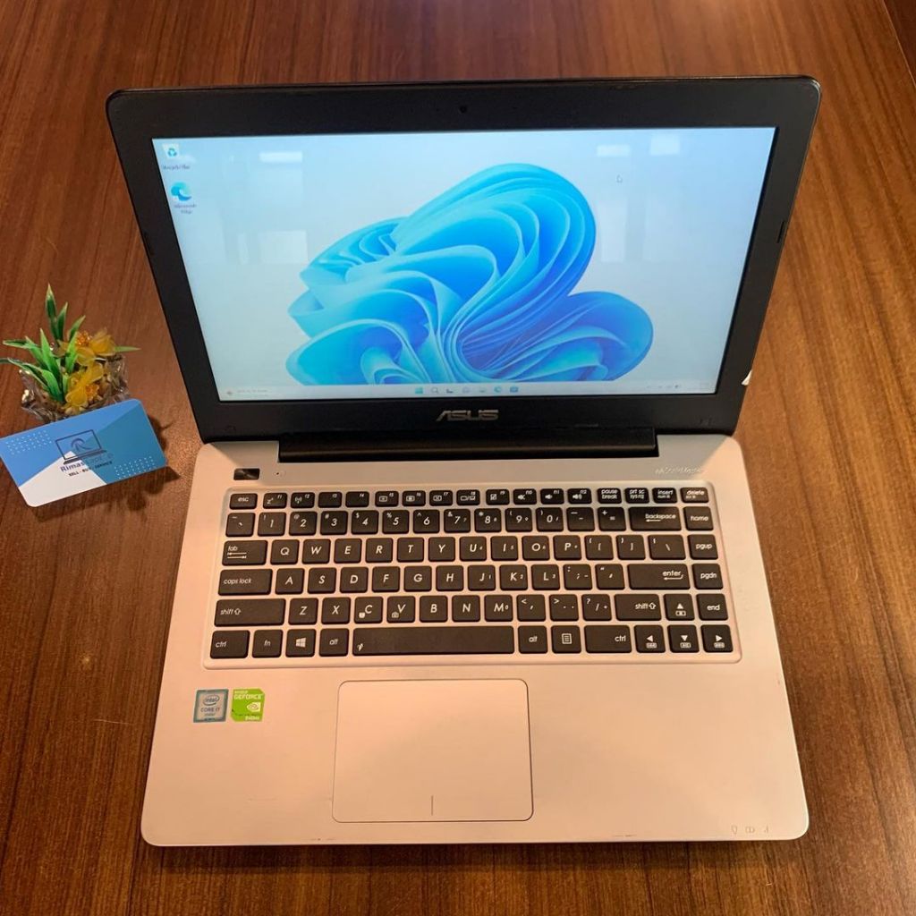 LAPTOP ASUS VIVOBOOK I7 GEN 7 NVIDIA 940MX RAM 8/128GB SSD | SECOND/BEKAS