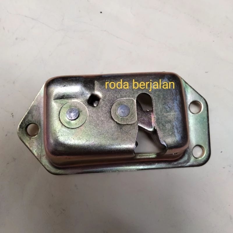 door lock bagasi belakang karoseri Elf
