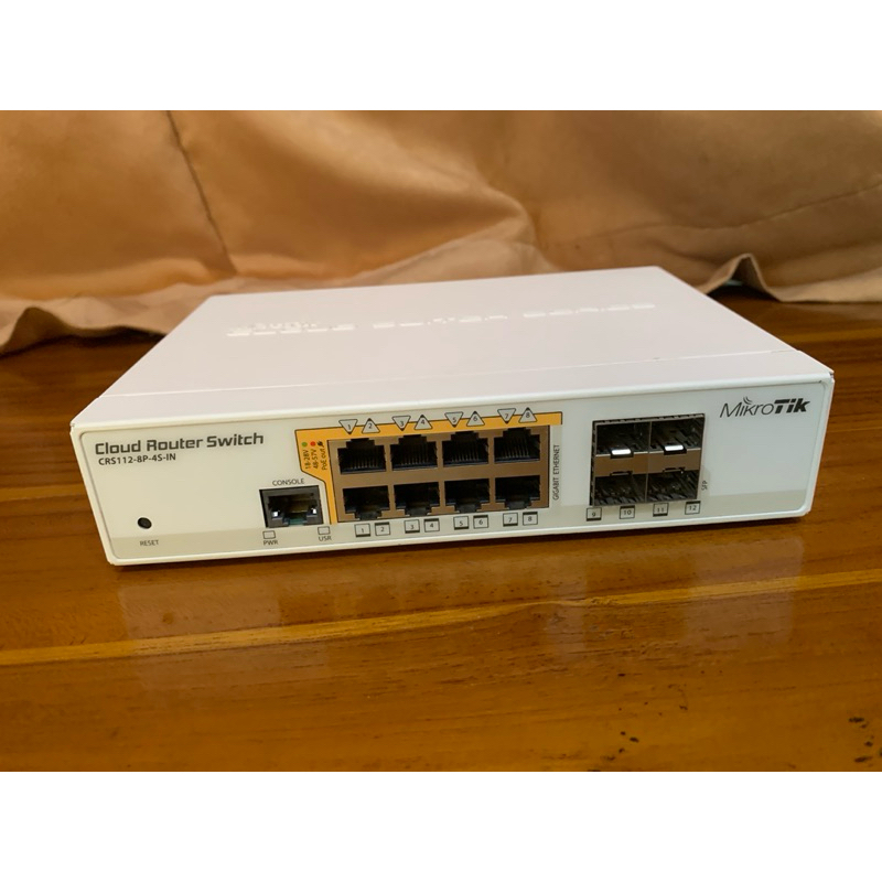 mikrotik crs112-8p-4s-in mikrotik bekas mikrotik seken mikrotik second mikrotik routerboard bekas mi