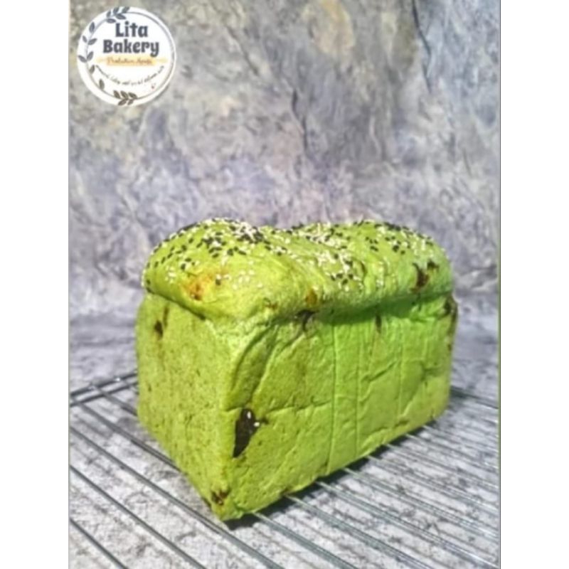 

Roti Gandum Pandan Kurma Lita Bakery | No egg, No butter, No margarine, diary free | Tanpa Pengawet | Roti Gandum Diet Vegan Healthy Low Calories | 100% Halal | Ukuran 20x10x10 cm