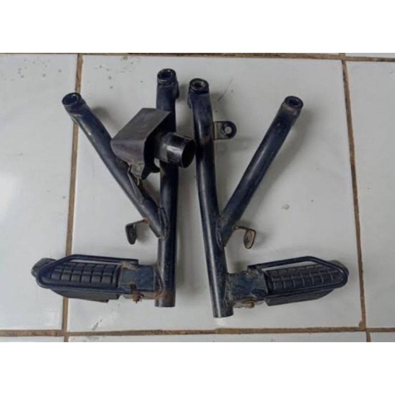 footstep belakang Vario karbu Vario tekno lama copotan ori