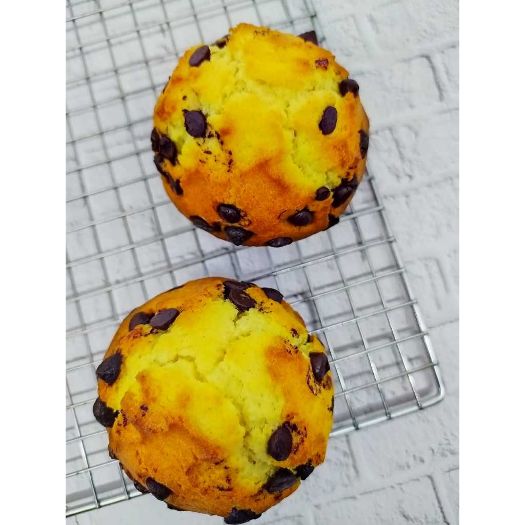 

Animo Bakery Choco Chips Buttey Muffin