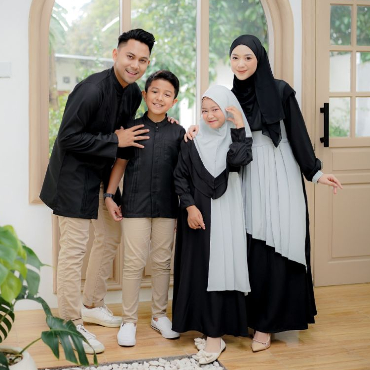 Zenitha Sarimbit Khazanah Black - Sarimbit Keluarga Lebaran Couple Family Set Premium