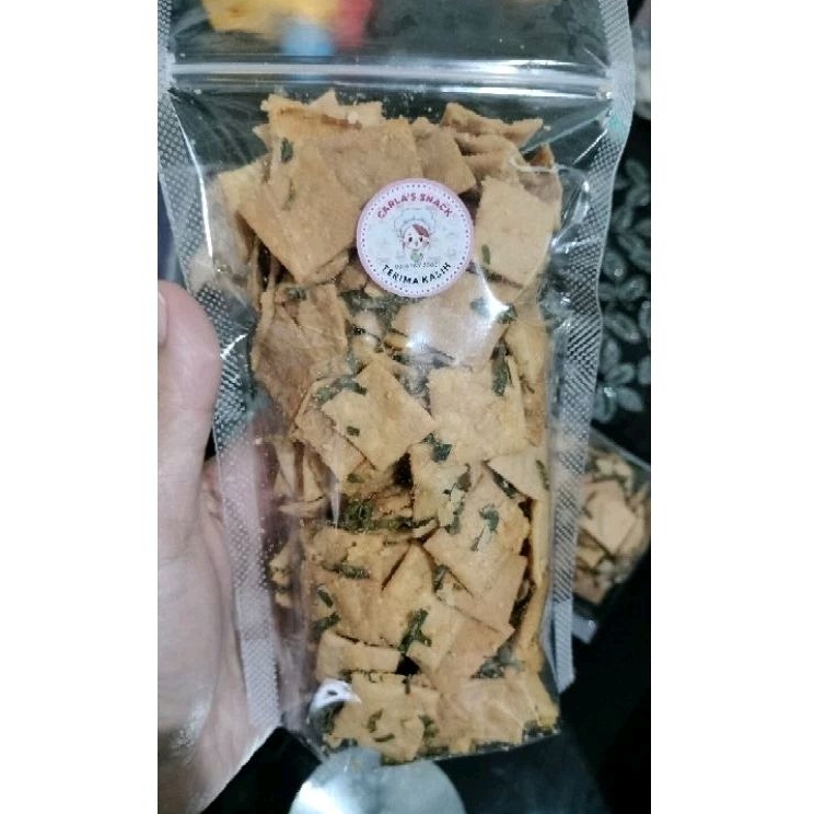 

kripik pangsit rasa keju daun jeruk 120g