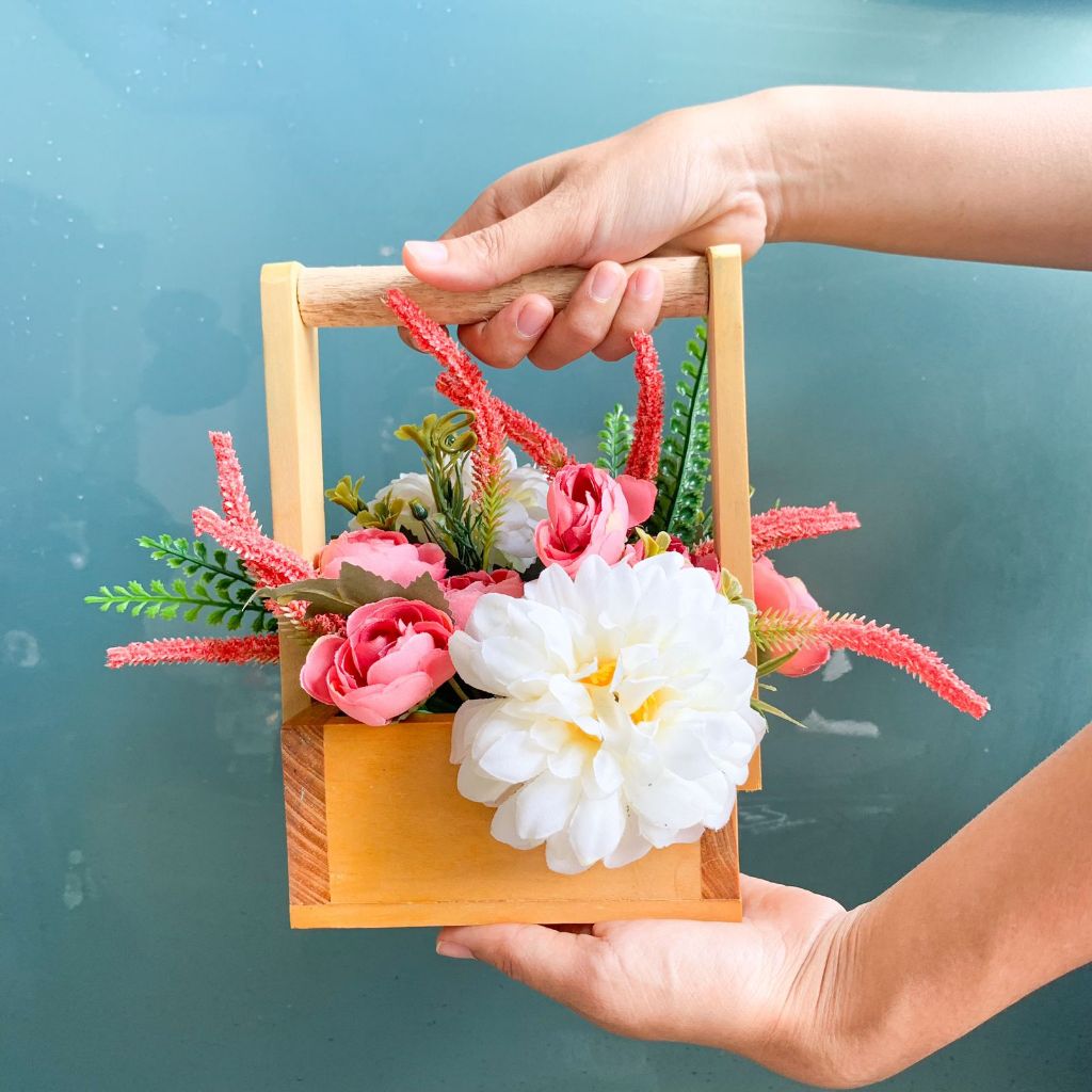 

Mini Flower Box Keranjang Bunga Kecil Kotak Tenteng Bunga Flower Box Flower Bag Bloom Bag Bucket Bunga Gift Bag Tas Bunga