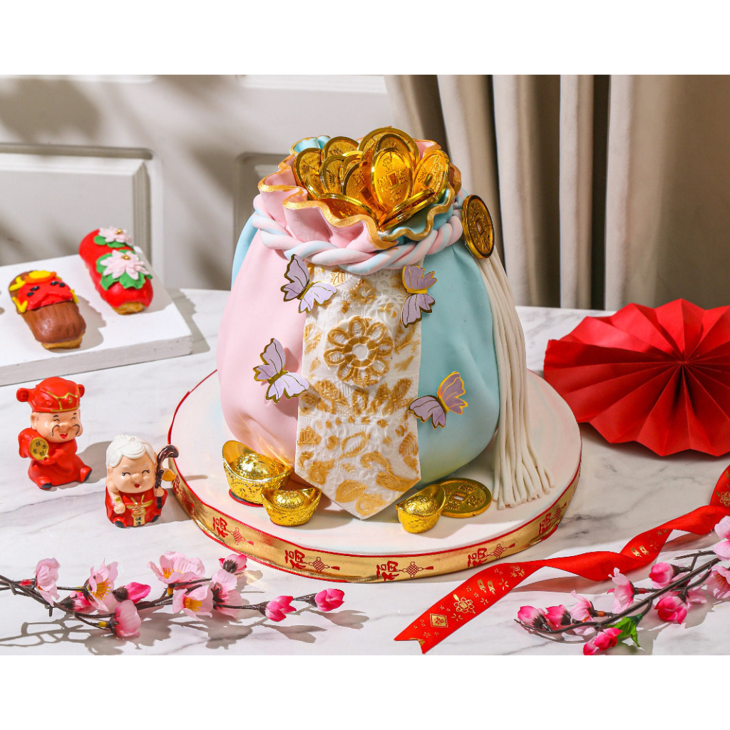 

Pastel Pot Butterfly / Chinese Cake / Kue Imlek / CNY Cake / Custom