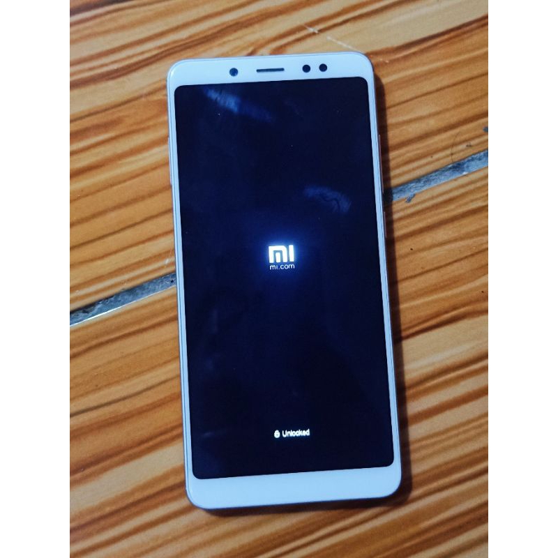 Redmi Note 5 pro hidup mentok logo