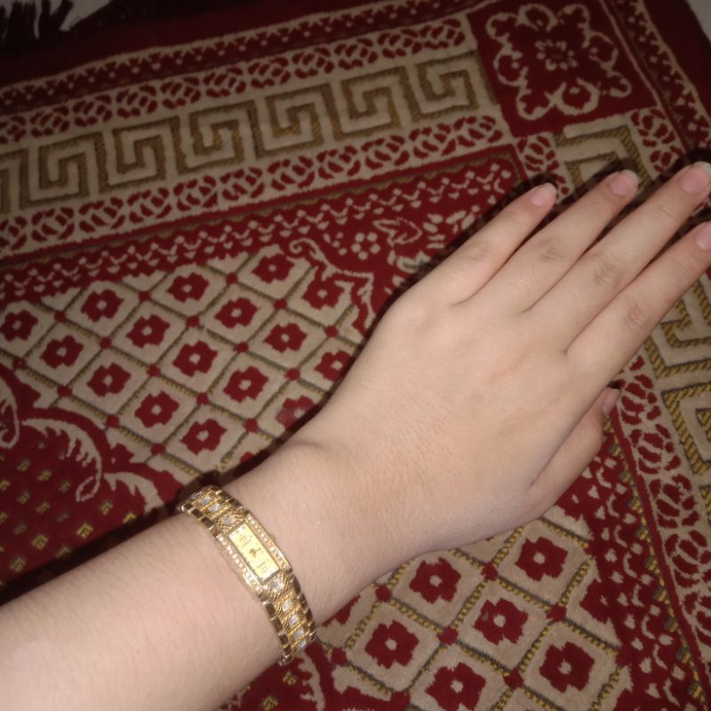 preloved jam tangan wanita lobor quartz