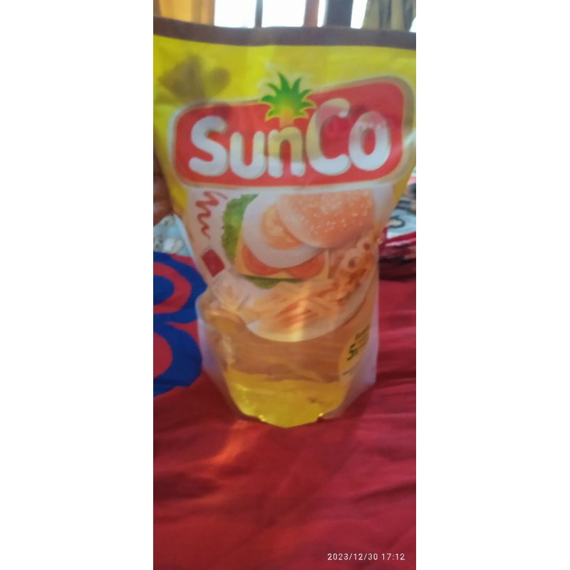 

minyak goreng sunco 2 liter