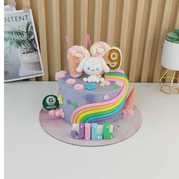 

CAKE TEMA CINNAMOROLL UK 15CM / KUE ULANG TAHUN CUSTOME