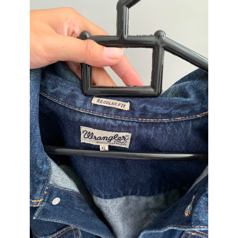 JAKET JEANS DENIM TEBAL BIRU TUA DONKER NAVY PRIA WANITA ORIGINAL WRANGLER