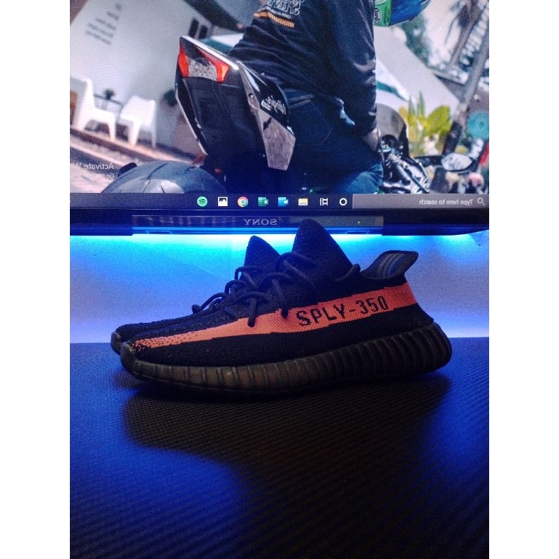 Yeezy Boost 350 V2 Black Friday