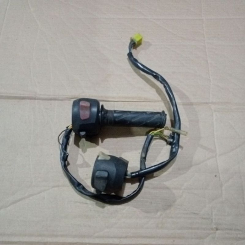 saklar lampu kanan kiri suzuki thunder 125/ original cabutan