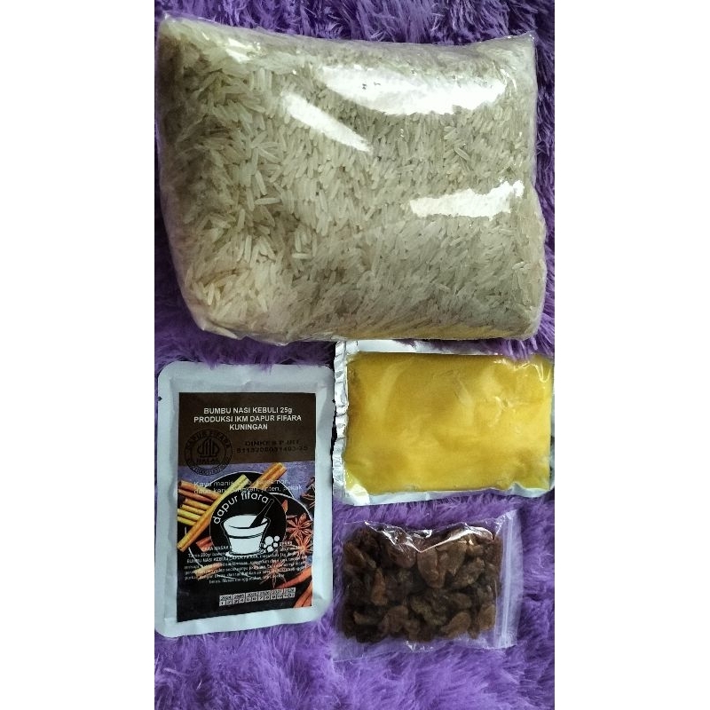 

PAKET HEMAT 1KG NASI KEBULI + BUMBU LENGKAP