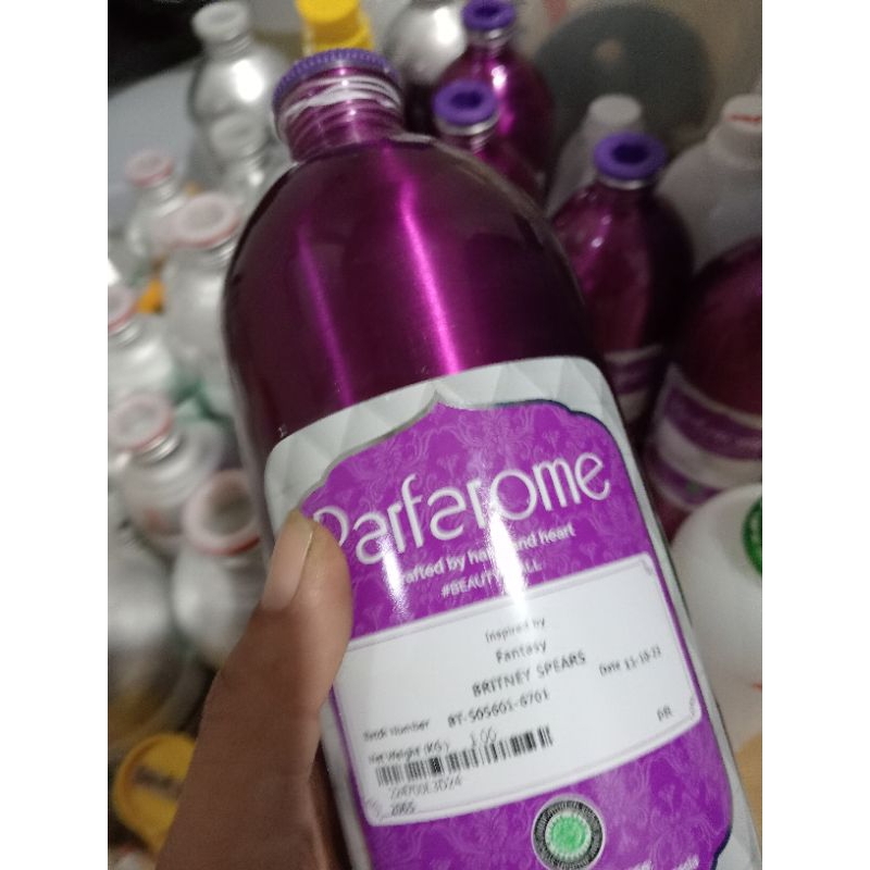 KALENG BEKAS PARFAROME UK 1KG ( LIAT DESKRIPSI DAN INFO VARIASI ETALASE )