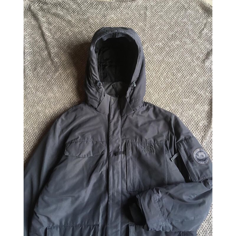 Link kecil CO Tnf McMurdo Series