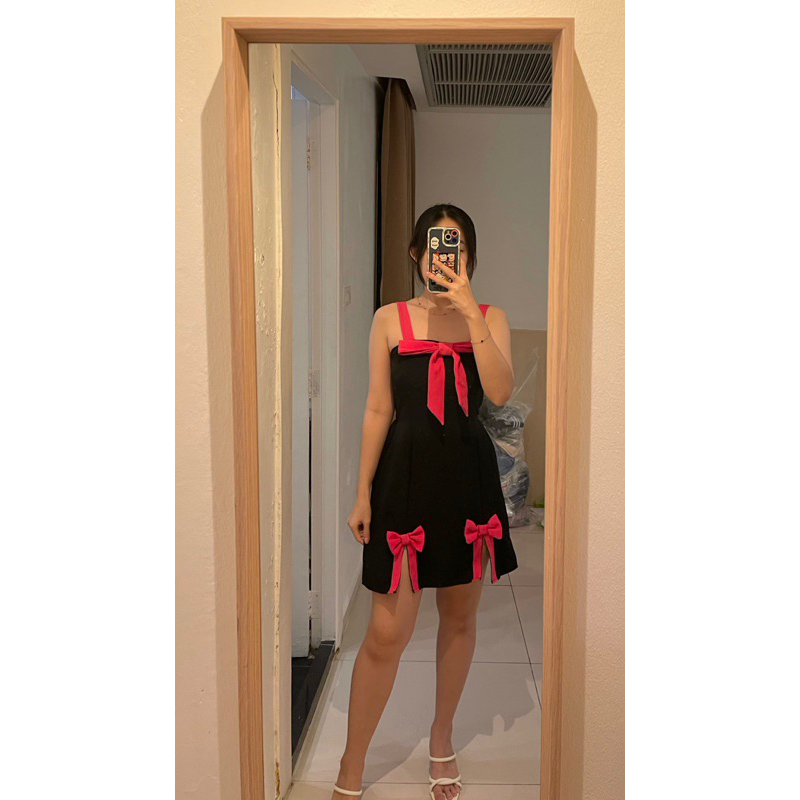 Ribbon dress