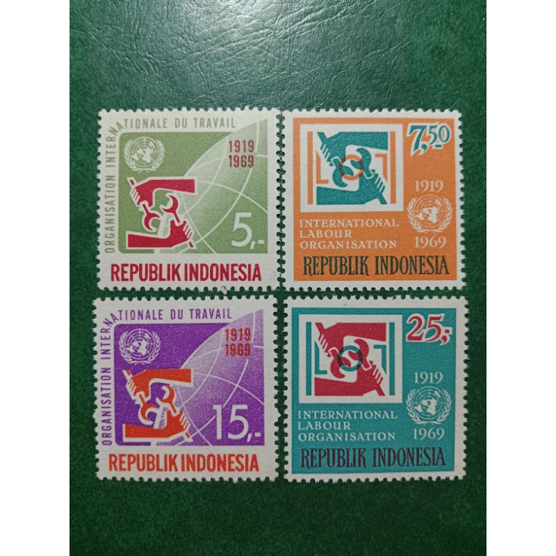 

Prangko Indonesia 4 Pcs ILO Tahun 1969 UN USED