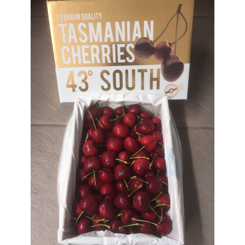 

Cherry Ceri Tasmania 43 South Uk 32-34mm 1 Dus (2 Kg) Fresh Import