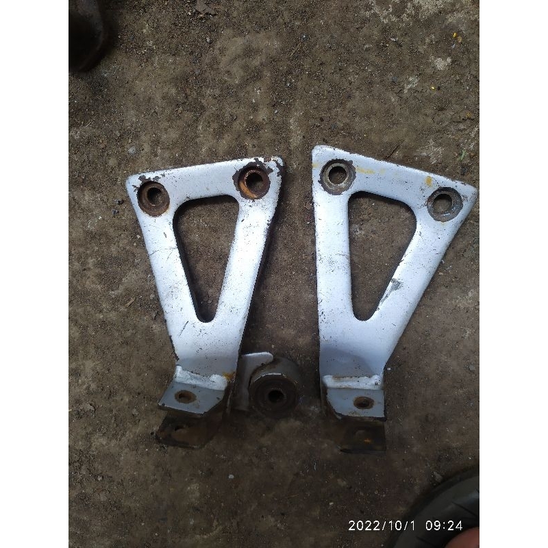 step belakang satria 2 tak hiu lumba