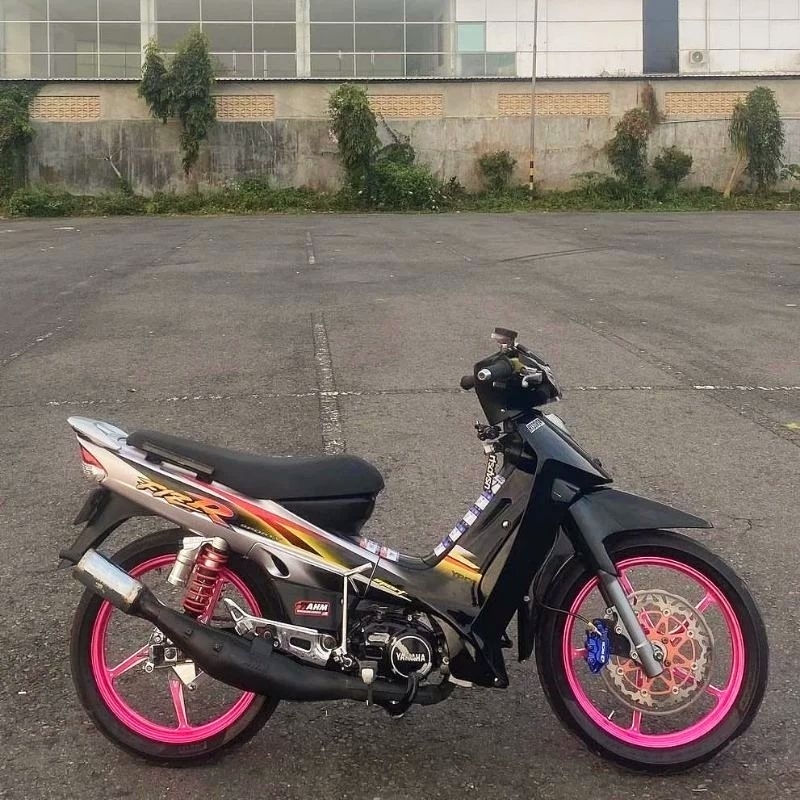 Striping lis sticker standar ORI yamaha Fiz R Limited Edition Hitam Silver stiker fizR hitam silver 