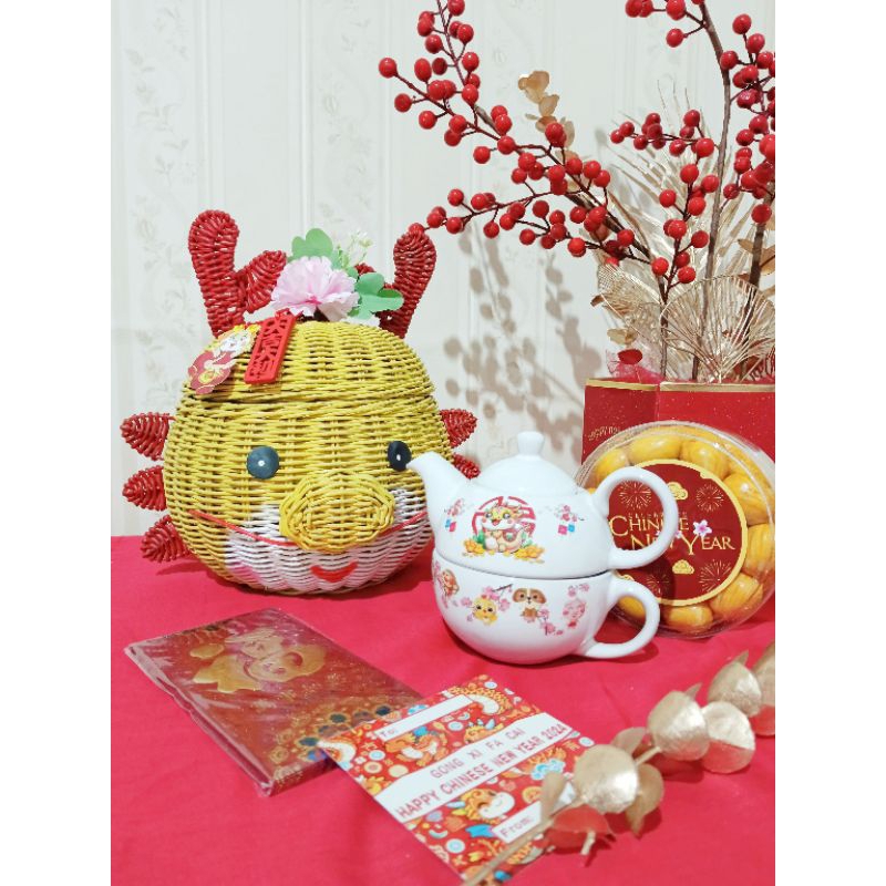 

hampers rotan kepala naga isi fishball