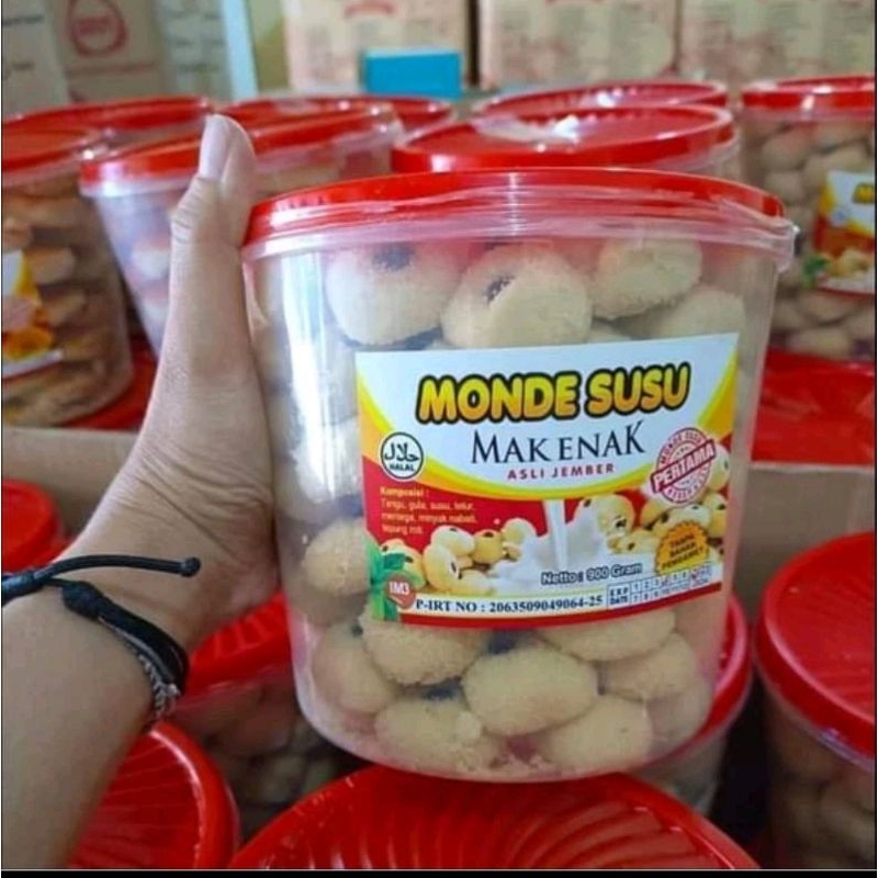 

KUE MONDE SUSU MAK ENAK ASLI JEMBER 900 GR