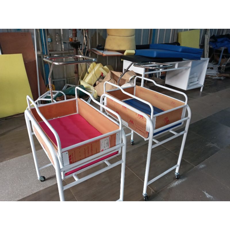 Box bayi/baby box/tempat tidur bayi baru melahirkan/besi