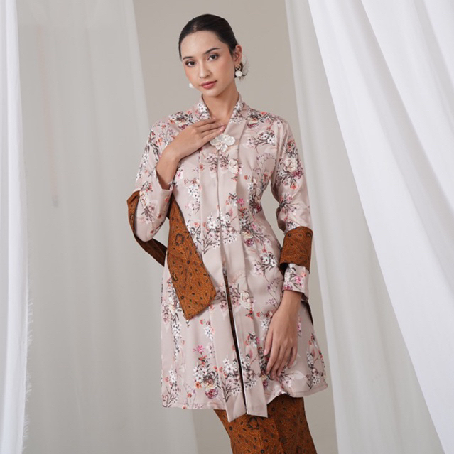 Kutubaru Kartini Klasik/Kebaya Kutubaru Hijab/Baju Kondangan Keluarga/Seragam Bridesmaids/Seragam Ke