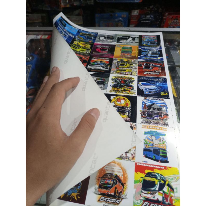 

STICKER ANTI AIR 30 KOTAK STICKER BUS MANIA/ STICKER BUS BASURI 30 KOTAK CAMPUR/ STICKER BUS ARTIS