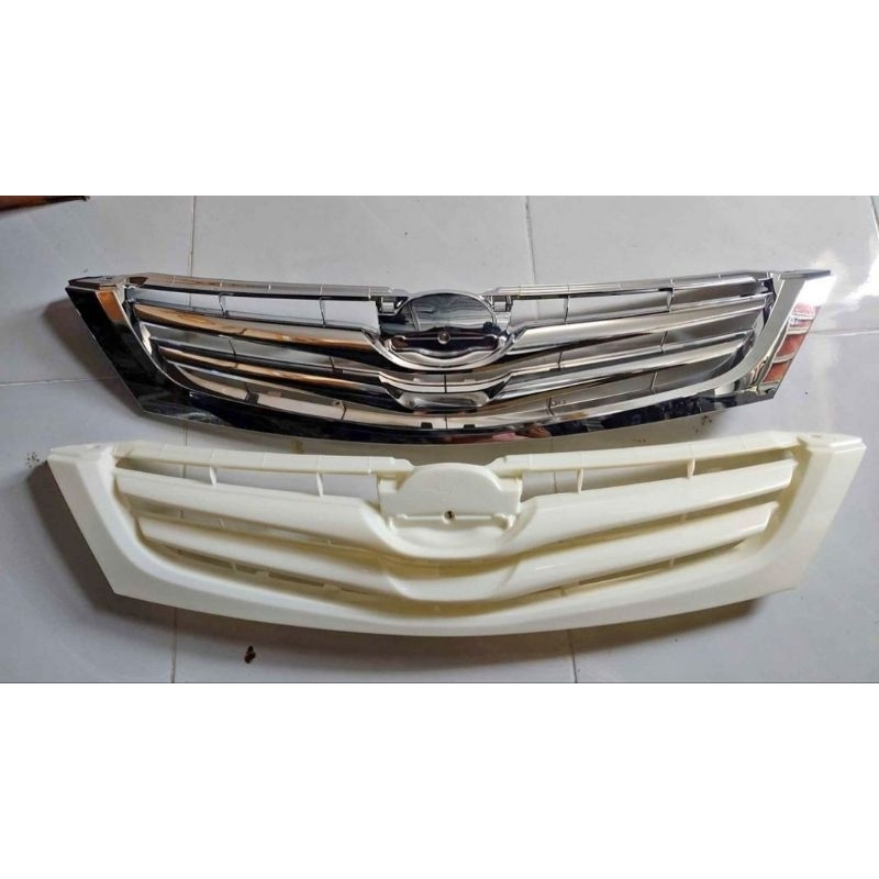 Grill Innova 2008 2009 2010