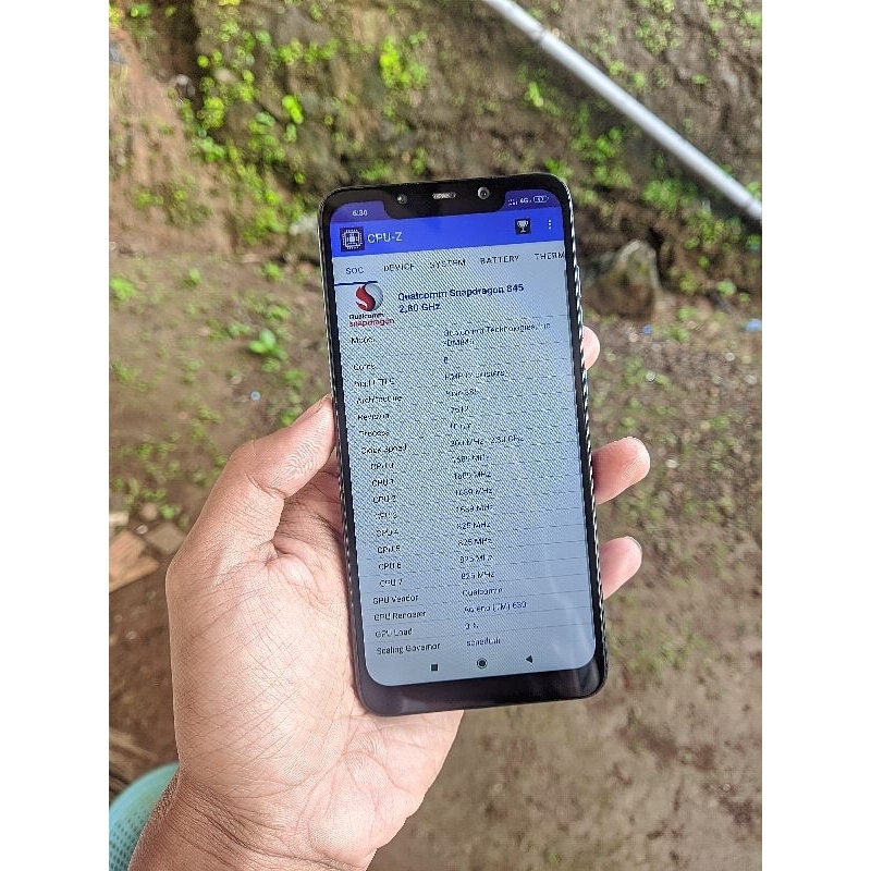 pocofhone F1 Ram 6/128 Gb Snapdragon 845 gaming yuuu gercep